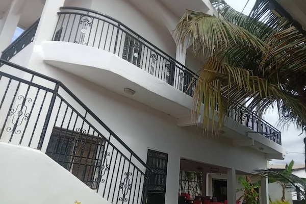 Superior-Bungalow, Balkon, Blick auf die Anlage | Terrasse/Patio