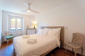 3 Schlafzimmer, Bügeleisen/Bügelbrett, Bettwäsche