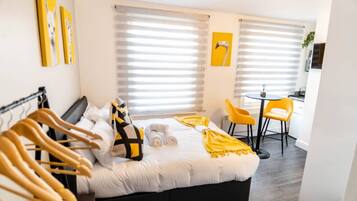 1 bedroom, iron/ironing board, WiFi, bed sheets