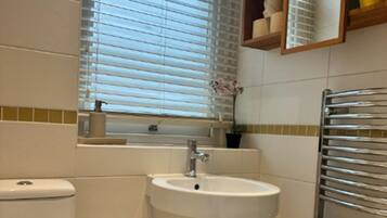 Hair dryer, towels