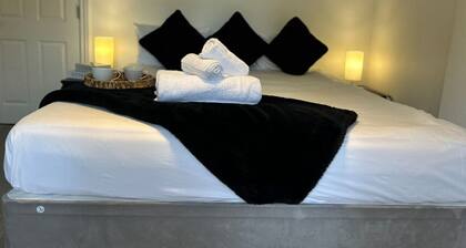 Chelsea - Parent Airbnb listing