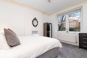 3 bedrooms, iron/ironing board, travel cot, WiFi