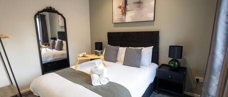 3 Schlafzimmer, Bügeleisen/Bügelbrett, WLAN, Bettwäsche