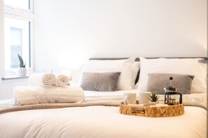1 bedroom, iron/ironing board, travel cot, WiFi