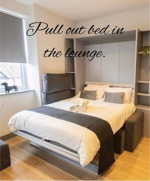 2 bedrooms, iron/ironing board, travel cot, WiFi