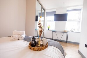 3 多间卧室、熨斗/熨衣板、旅行婴儿床、WiFi
