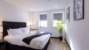 1 bedroom, iron/ironing board, travel cot, free WiFi