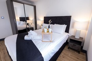 1 bedroom, iron/ironing board, travel cot, free WiFi