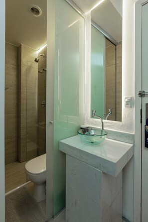 Økonomi-dobbeltrom | Bad