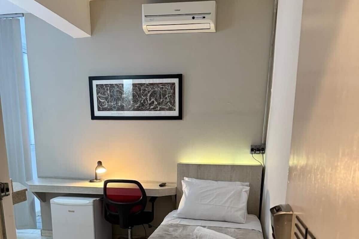 Quarto econômico