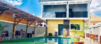 Zara Max Hotel and Suites