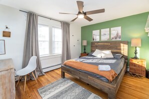 3 habitaciones, tabla de planchar con plancha, wifi y ropa de cama 