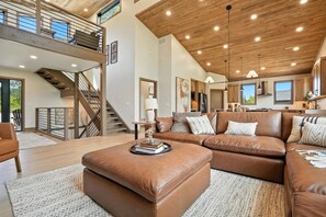 Smart TV, fireplace, video games, ping pong