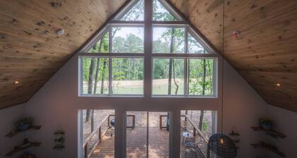 #2 Hummingbird at Lost Forest Cabins