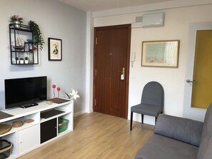 TV