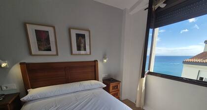 14A11 Apartment with views in Lastres