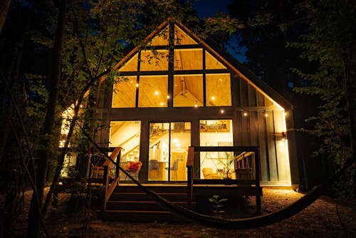 #10 Cardinal at Lost Forest Cabins