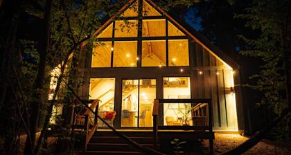 #10 Cardinal at Lost Forest Cabins