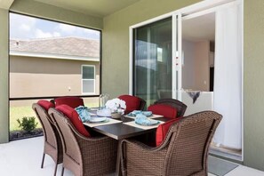 Outdoor dining