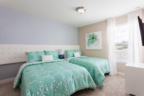 5 bedrooms, iron/ironing board, WiFi, bed sheets