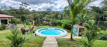 La Fortuna! Private Villas Minutes from La Fortuna w/ Private Pool Large Groups