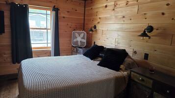 2 quartos, escrivaninha, Wi-Fi de cortesia, roupa de cama