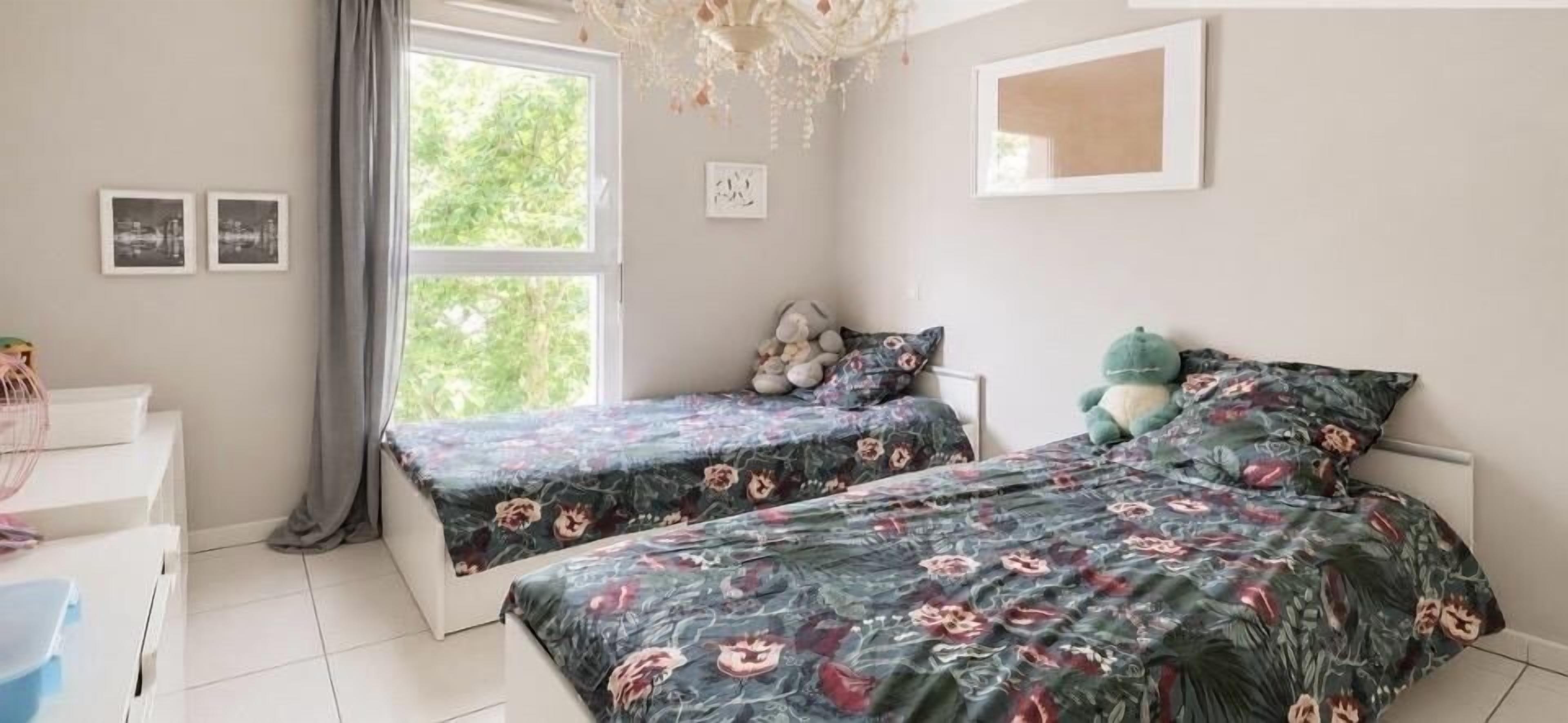 3 dormitorios, wifi gratis, ropa de cama