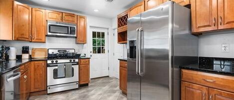 Microwave, oven, stovetop, dishwasher