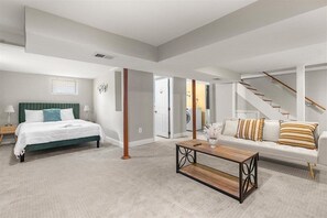 5 chambres, fer et planche à repasser, accès Internet, draps fournis
