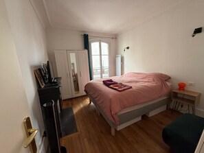 1 quarto, Wi-Fi, roupa de cama