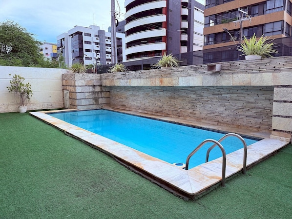Apartment | Pool | Outdoor pool