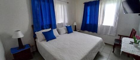 1 bedroom, WiFi, bed sheets