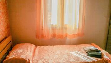 2 soverom, skrivebord, wi-fi og sengetøy