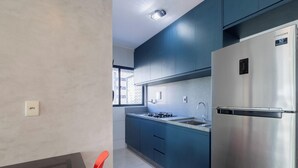 Căn hộ cơ bản | Bếp riêng | Dụng cụ nấu nướng/bát dĩa/dao nĩa