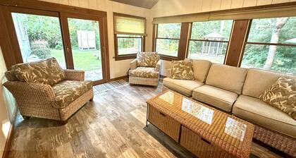 Charming Sandwich Cape Home - Short Drive to Beach & Boardwalk