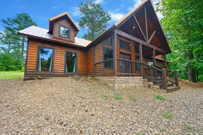 Exterior - Majestic High - Cabin for 17 (Broken Bow)