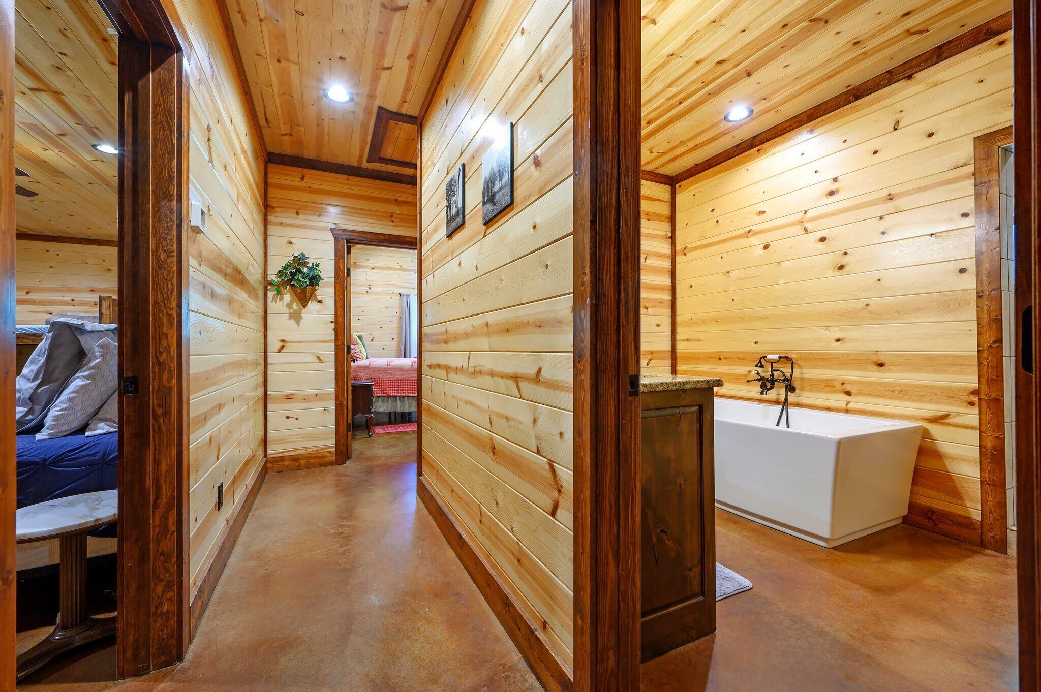 Cabin, nhiều giường, bồn tắm nước nóng, quang cảnh núi (Majestic High) | 3 phòng ngủ, truy cập Internet không dây miễn phí 