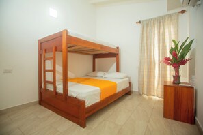Chambre Triple Standard | Wi-Fi gratuit
