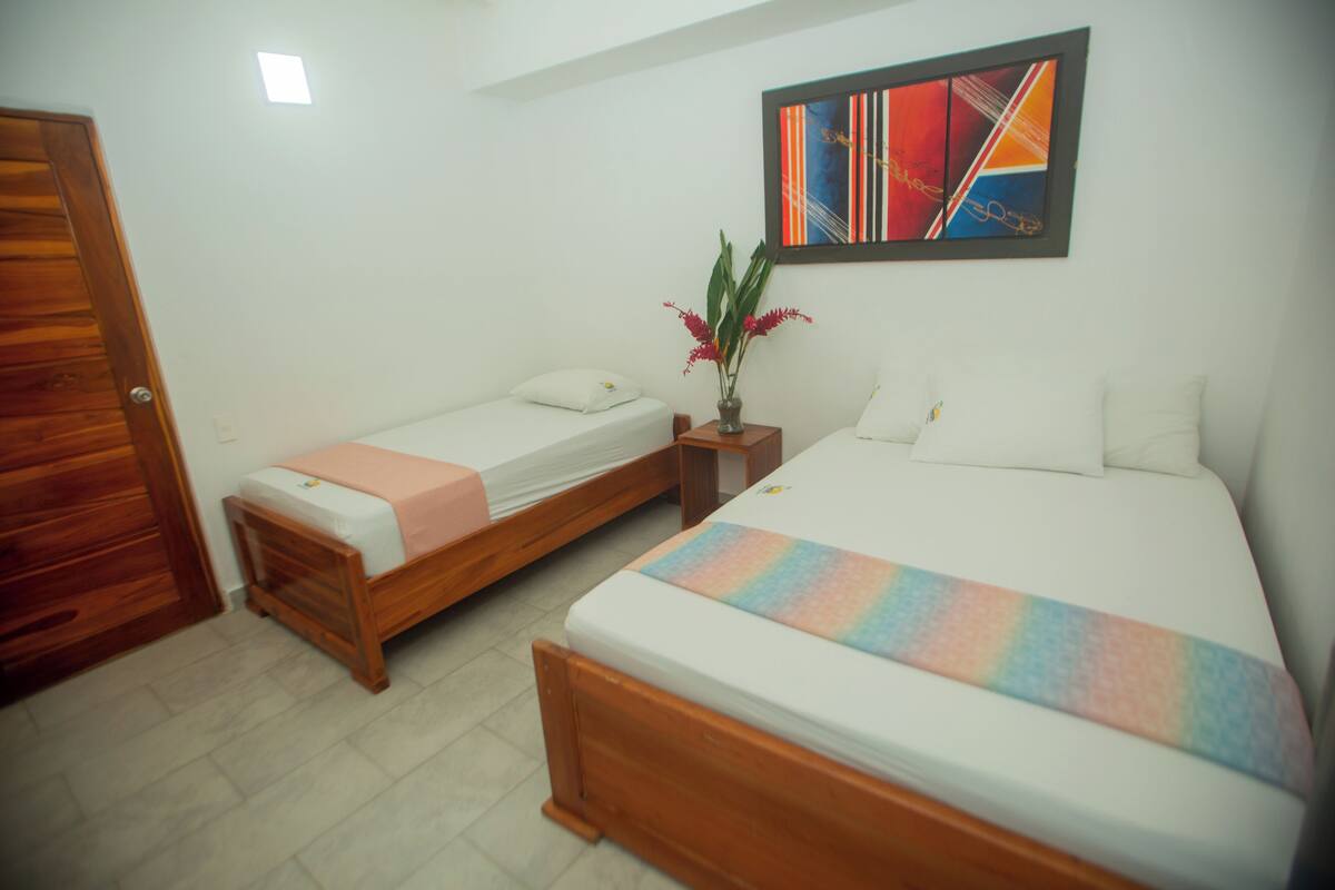 Classic Triple Room | Free WiFi