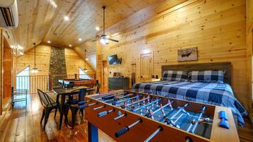 Cabin, Multiple Beds, Hot Tub, Mountain View (Summer Moon Lodge) | 2 bedrooms, individually decorated, individually furnished, bed sheets