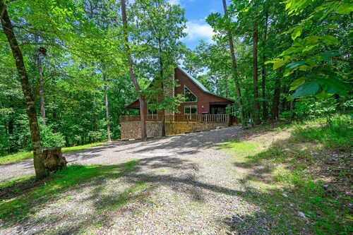 Summer Moon Lodge - For 8ppl