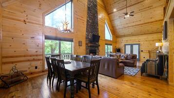 Cabin, Multiple Beds, Hot Tub, Mountain View (Summer Moon Lodge) | Living area | 41-inch flat-screen TV with digital channels