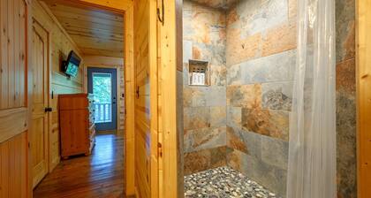 Summer Moon Lodge - For 8ppl