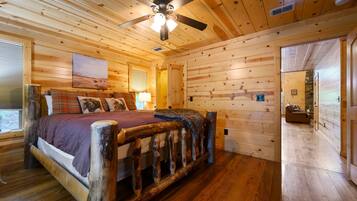 Cabin, Multiple Beds, Hot Tub, Mountain View (Summer Moon Lodge) | 2 bedrooms, individually decorated, individually furnished, bed sheets