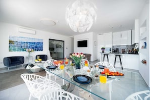Dining - Villa Chameleon with Pool (Dugi Rat)