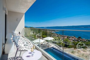 Property grounds - Villa Chameleon with Pool (Dugi Rat)