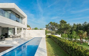 Pool - Luxury Villa Spectre with Pool (Starigrad Paklenica)