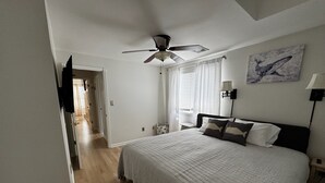 4 室のベッドルーム、WiFi、ベッドシーツ