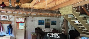 Delightful cordwood cabin -Westmore near Burke Mtn, Lake Willoughby - Jay Peak.