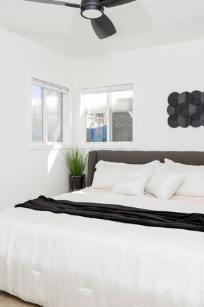 2 Schlafzimmer, Bügeleisen/Bügelbrett, kostenloses WLAN, Bettwäsche